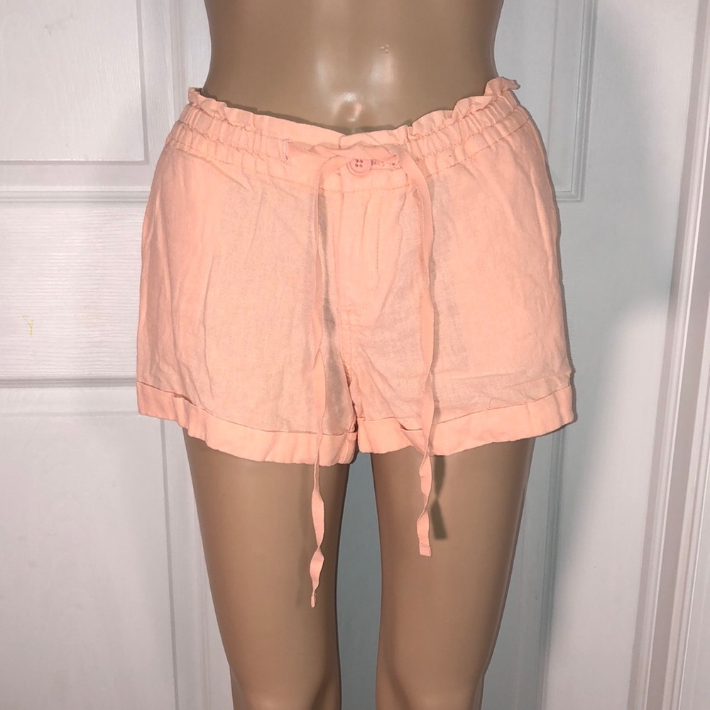 Old Navy Pink Shorts. 6